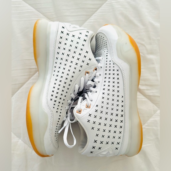 Nike Kobe X10 Mid EXT “White Gum” 🤍🤍🤍🤍 - Picture 5 of 7